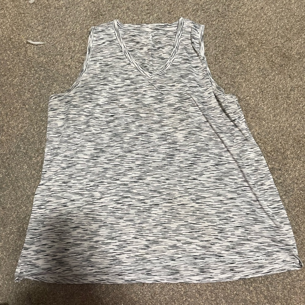 Energy Zone workout tank